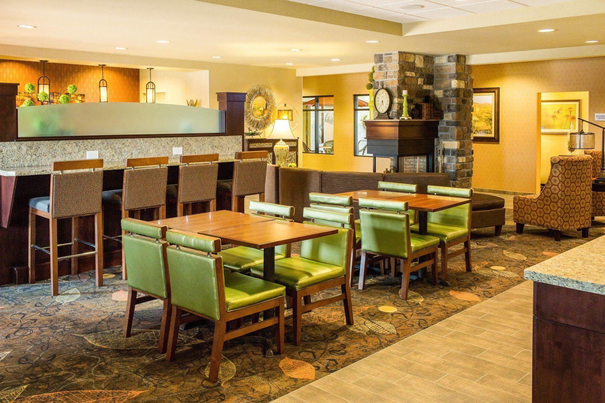 Little Missouri Inn & Suites New Town Εξωτερικό φωτογραφία
