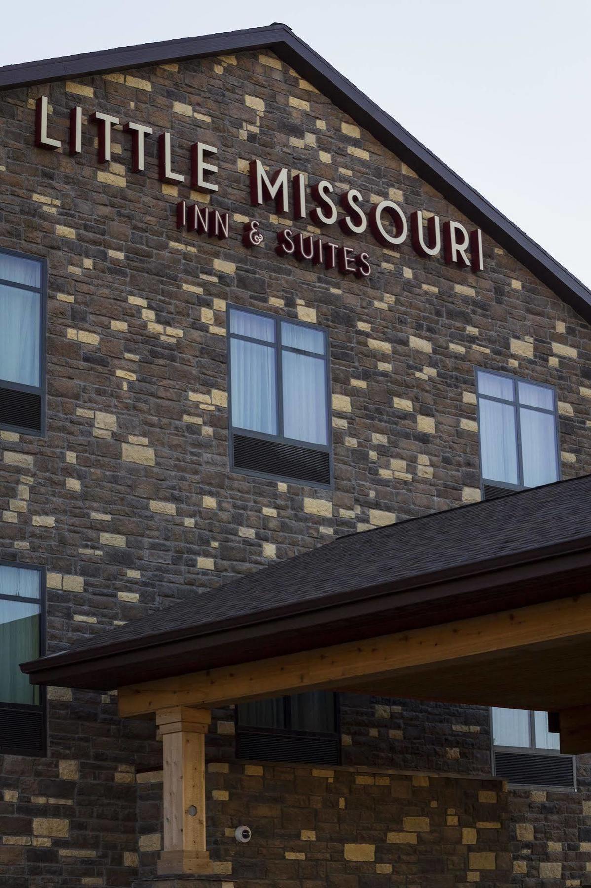 Little Missouri Inn & Suites New Town Εξωτερικό φωτογραφία